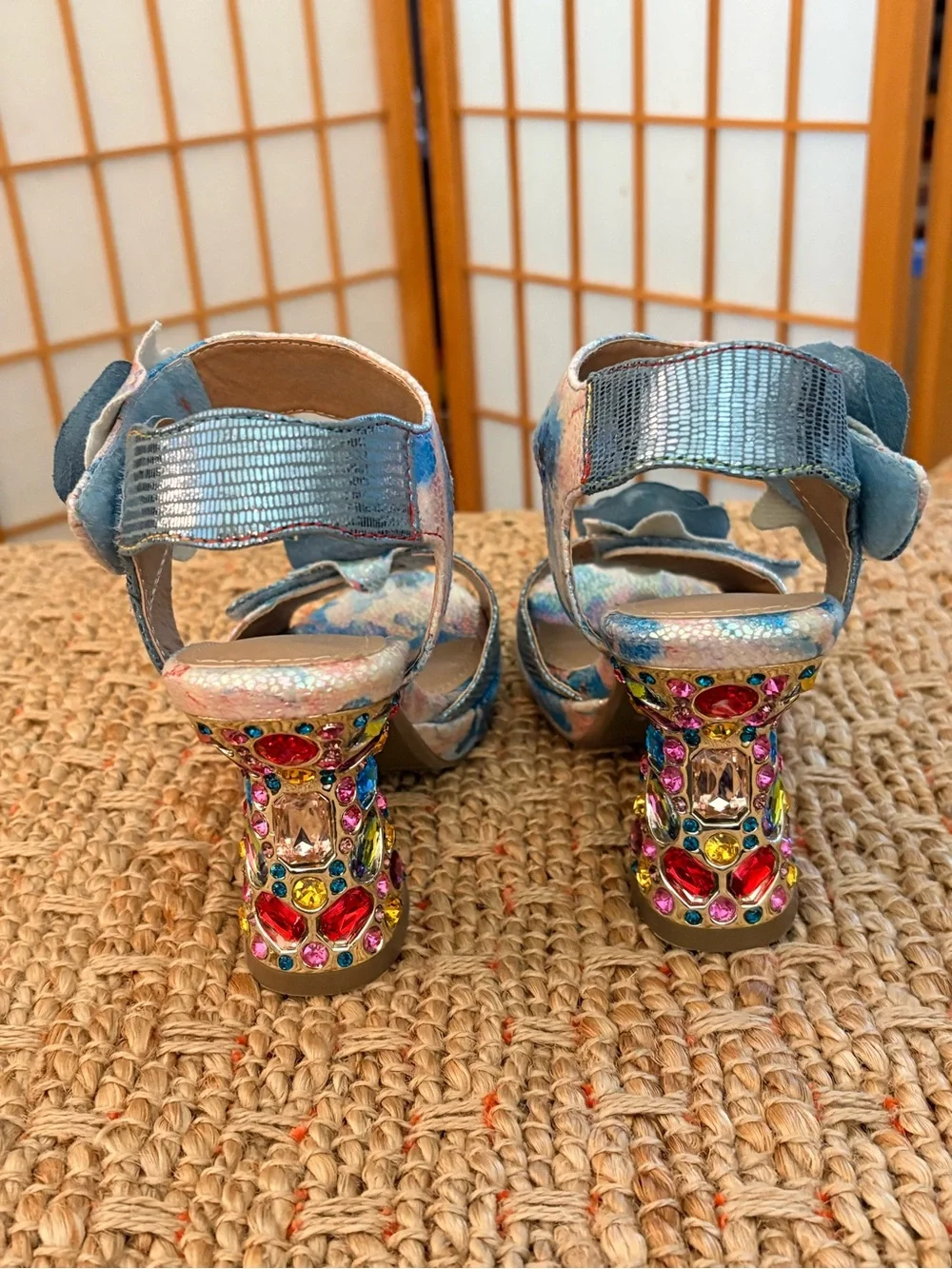 L’Artiste Iridescent Floral Appliqué Block Embellished Heels Blue-Pink Size 35